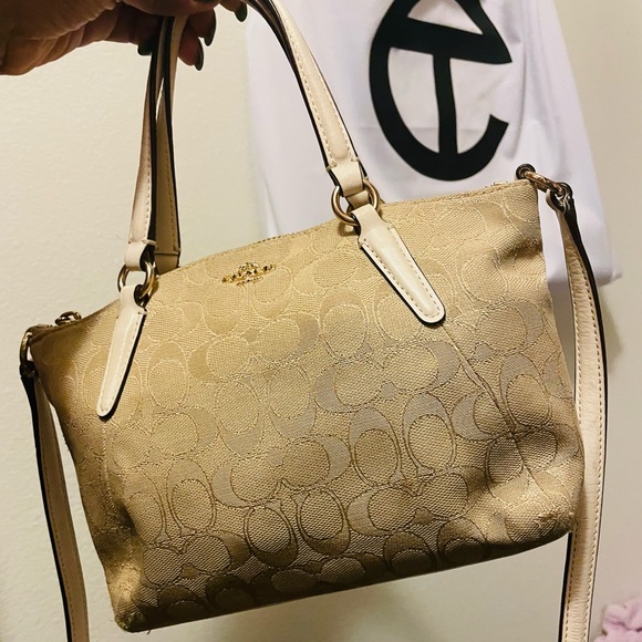 Coach mini Kelsey Satchel - Picture 2 of 4